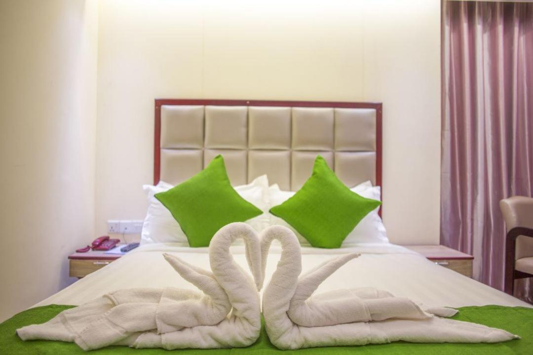 Hotel Mira Garden Σιλέτ Εξωτερικό φωτογραφία