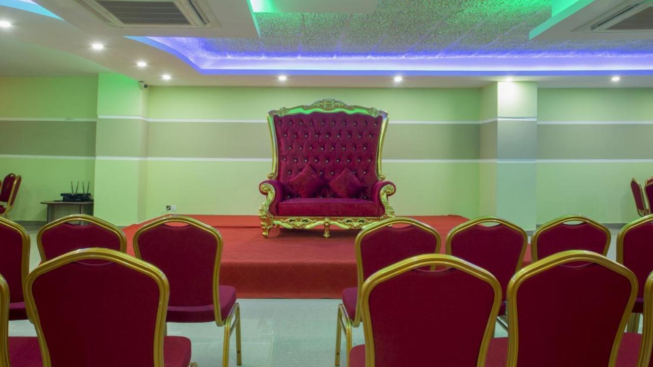 Hotel Mira Garden Σιλέτ Εξωτερικό φωτογραφία