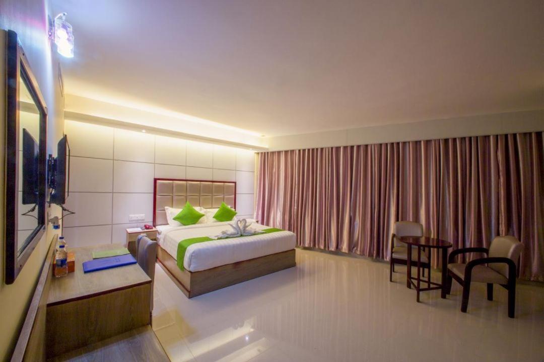 Hotel Mira Garden Σιλέτ Εξωτερικό φωτογραφία