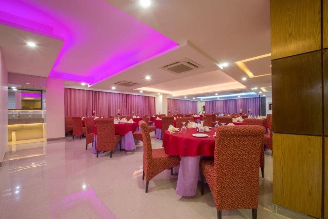 Hotel Mira Garden Σιλέτ Εξωτερικό φωτογραφία