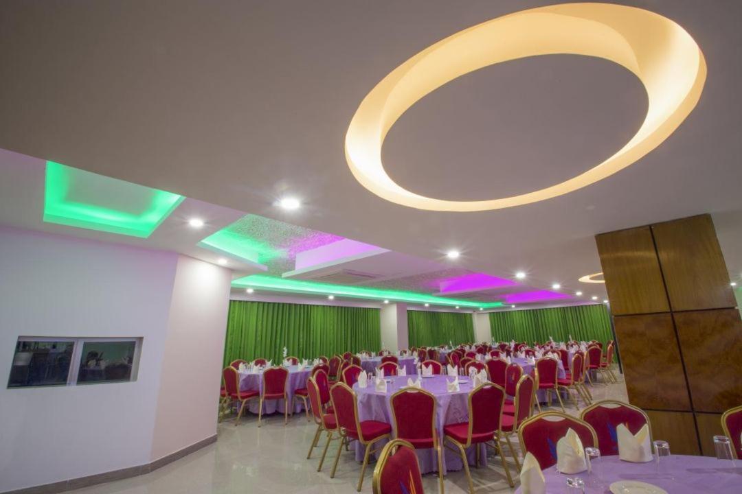 Hotel Mira Garden Σιλέτ Εξωτερικό φωτογραφία