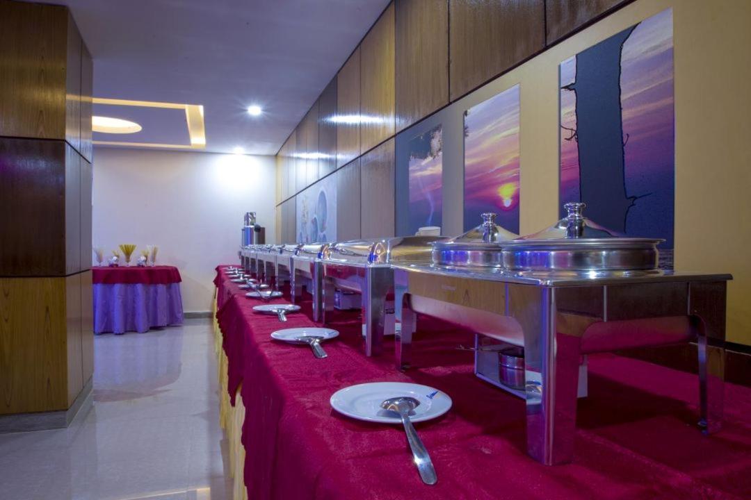 Hotel Mira Garden Σιλέτ Εξωτερικό φωτογραφία