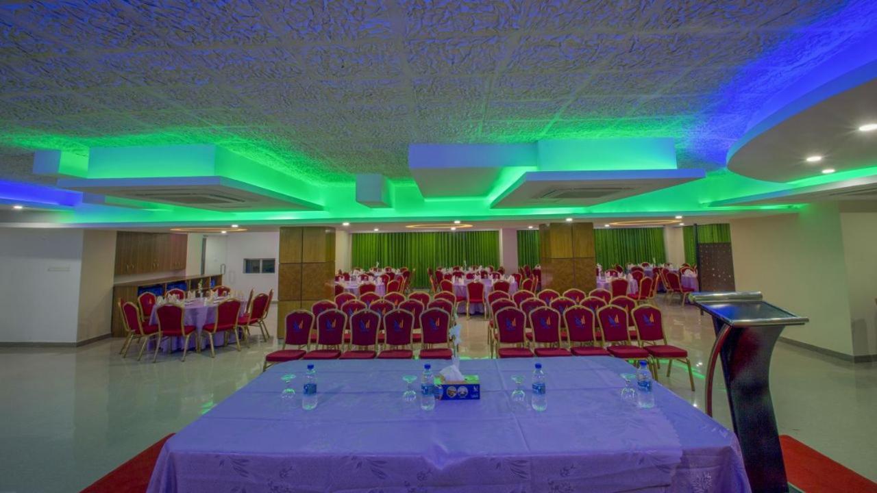 Hotel Mira Garden Σιλέτ Εξωτερικό φωτογραφία